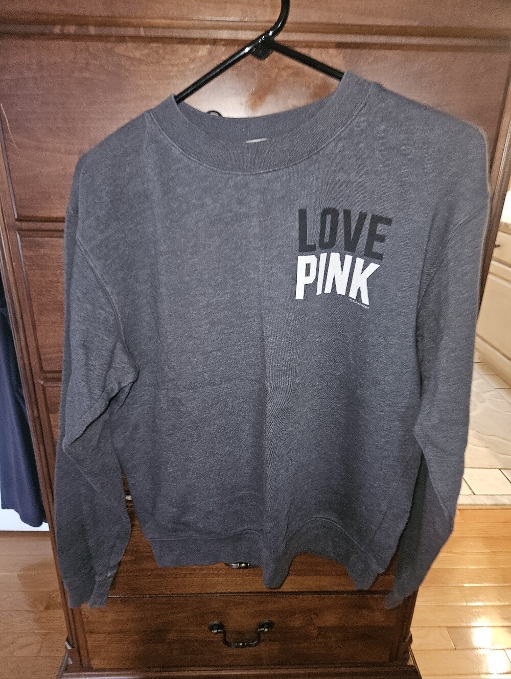 LOVE PINK Gray Crewneck Sweatshirt